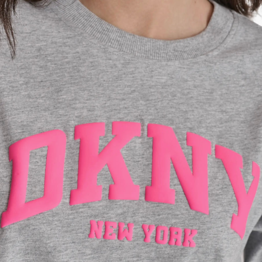 DKNY VARSITY LOGO T-SHIRT