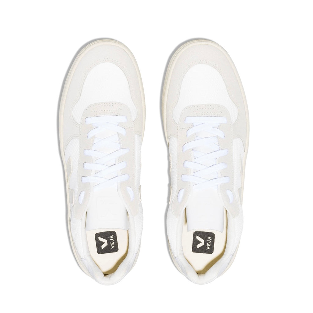 VEJA MEN´S V-10 SNEAKERS
