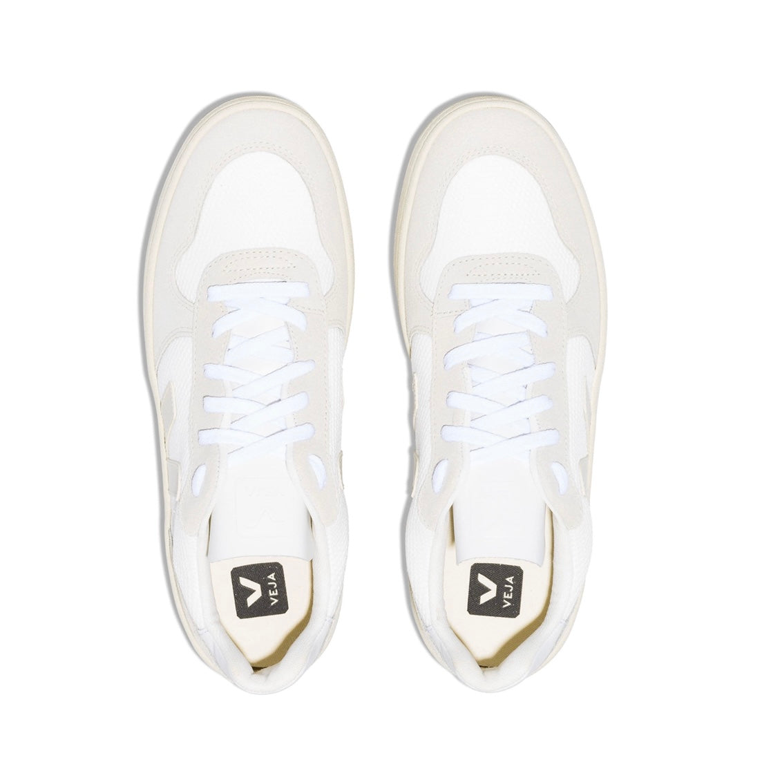 VEJA MEN´S V-10 SNEAKERS