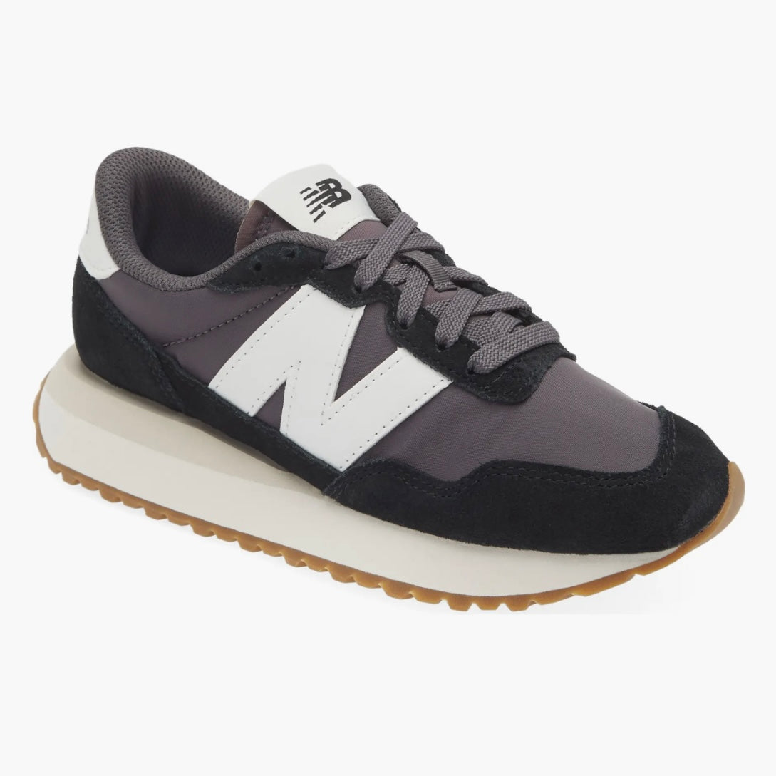 NEW BALANCE 237 SNEAKER