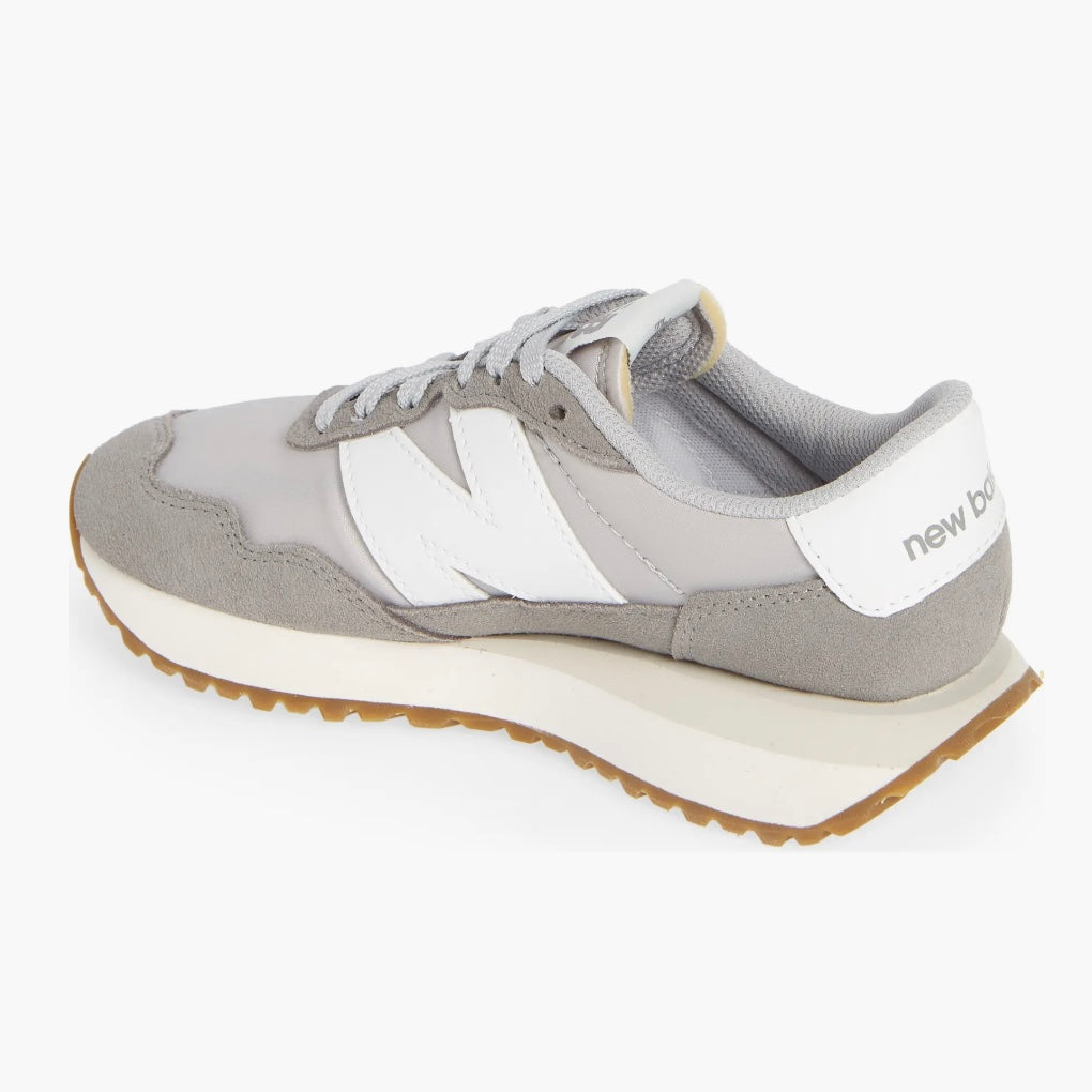 NEW BALANCE 237 SNEAKER