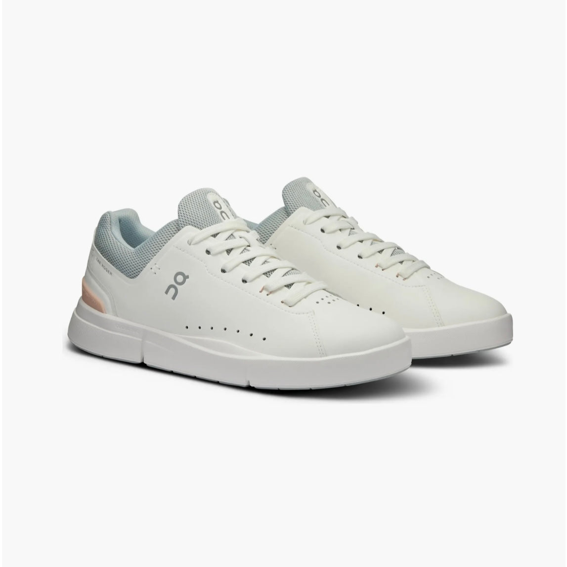 ON THE ROGER ADVANTAGE SNEAKER (WOMEN)