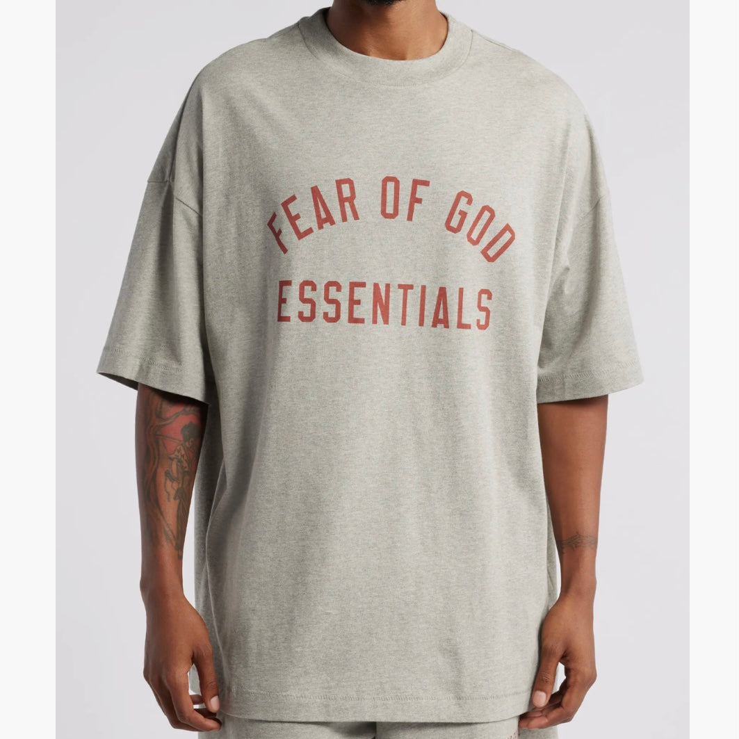 FEAR OF GOD LOGO GRAPHIC T-SHIRT