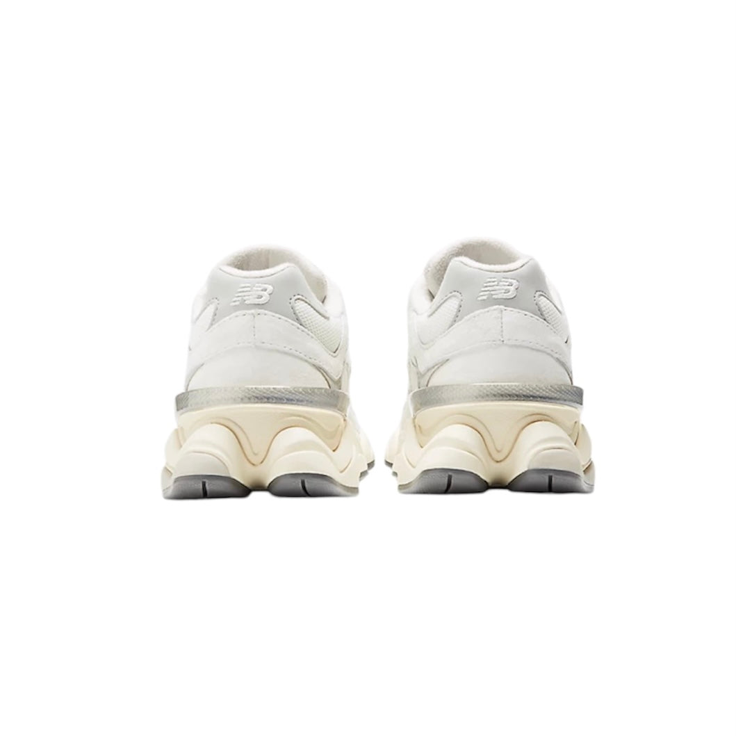 NEW BALANCE 9060 SNEAKER