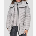 DKNY SHORT STRETCH HOODED PACKABLE PUFFER JACKET