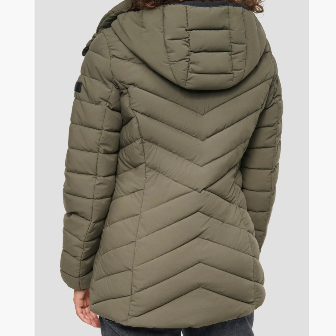 DKNY SHORT STRETCH HOODED PACKABLE PUFFER JACKET
