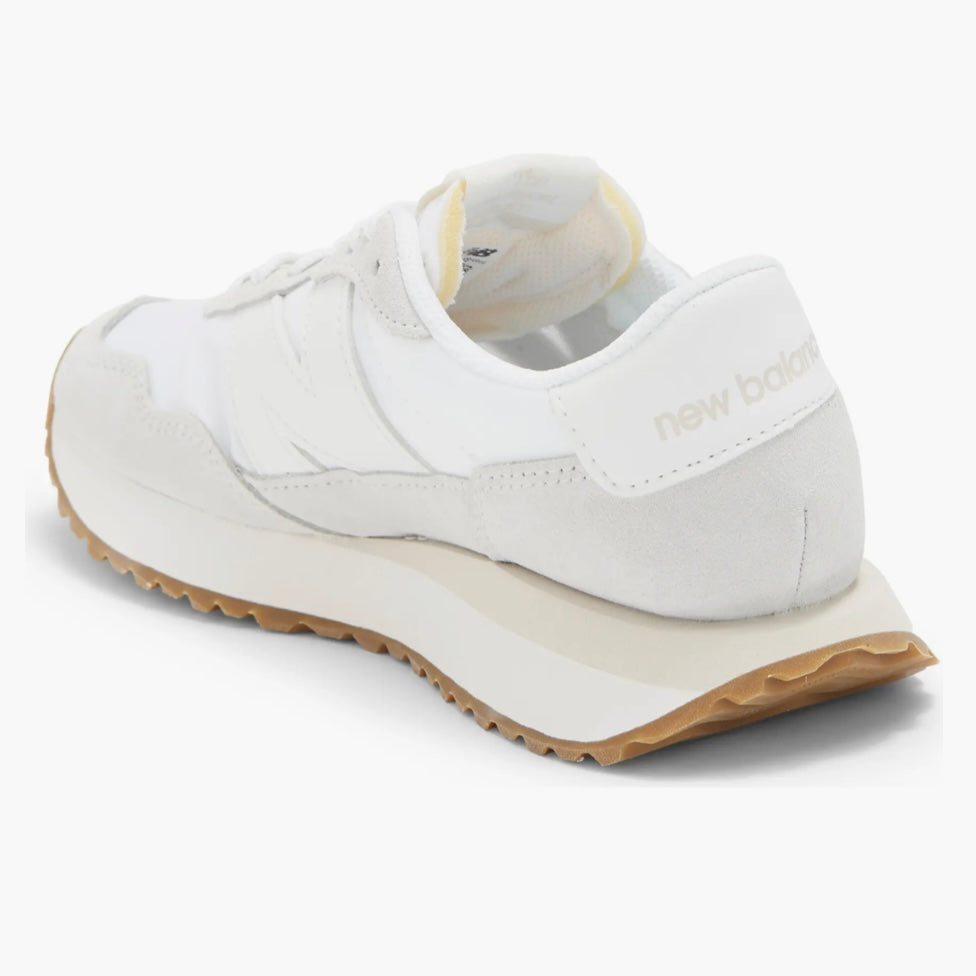 NEW BALANCE WOMEN´S 237