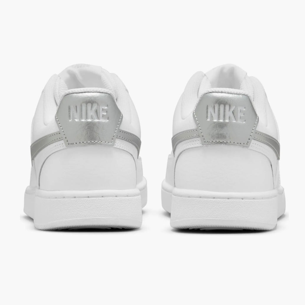 NIKE WOMEN´S COURT VISION LOW