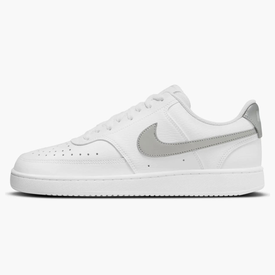 NIKE WOMEN´S COURT VISION LOW