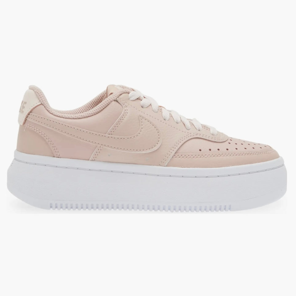 NIKE WOMEN´S COURT VISION ALTA