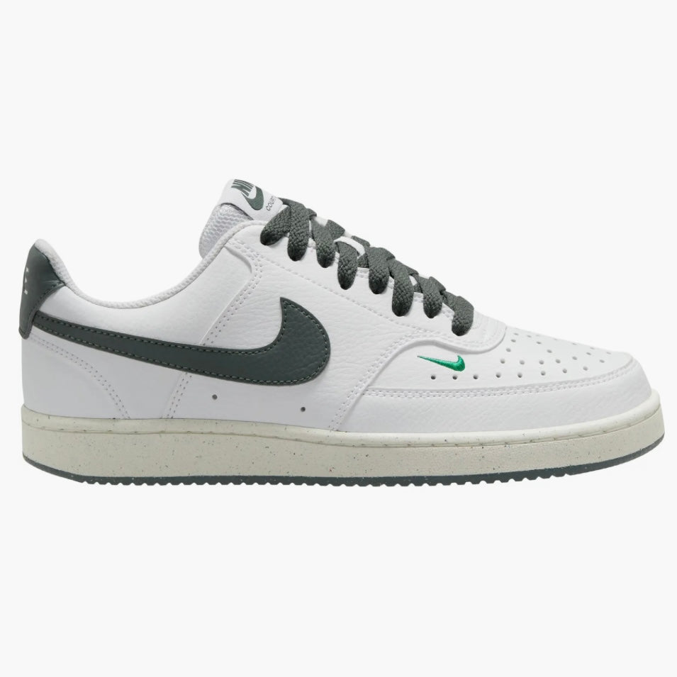 NIKE WOMEN´S COURT VISION LOW