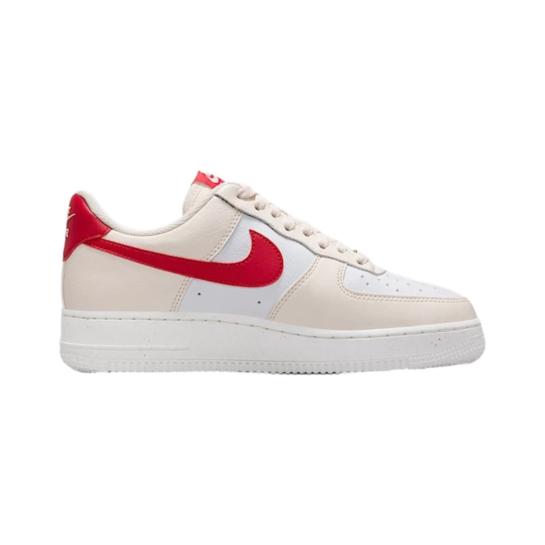 NIKE AIR FORCE 1 '07