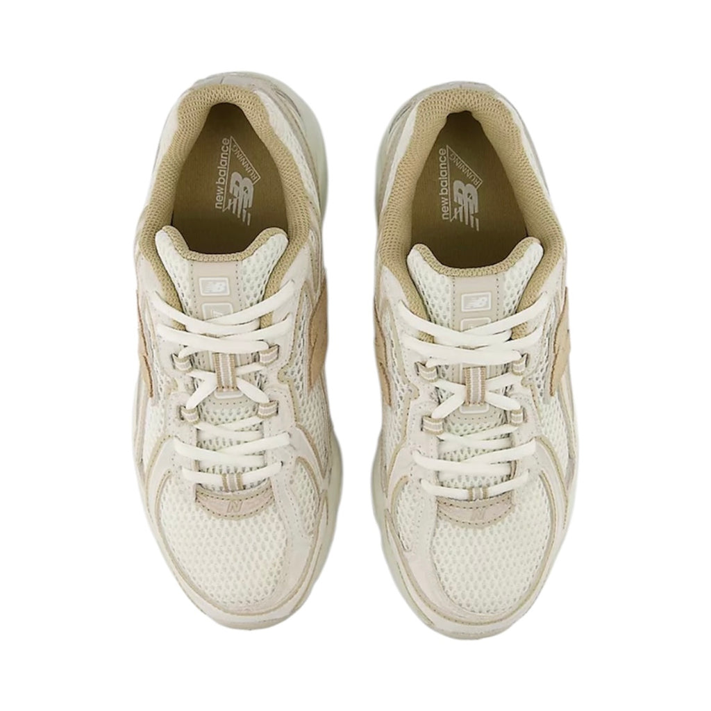 NEW BALANCE 740 SNEAKERS (WOMEN)
