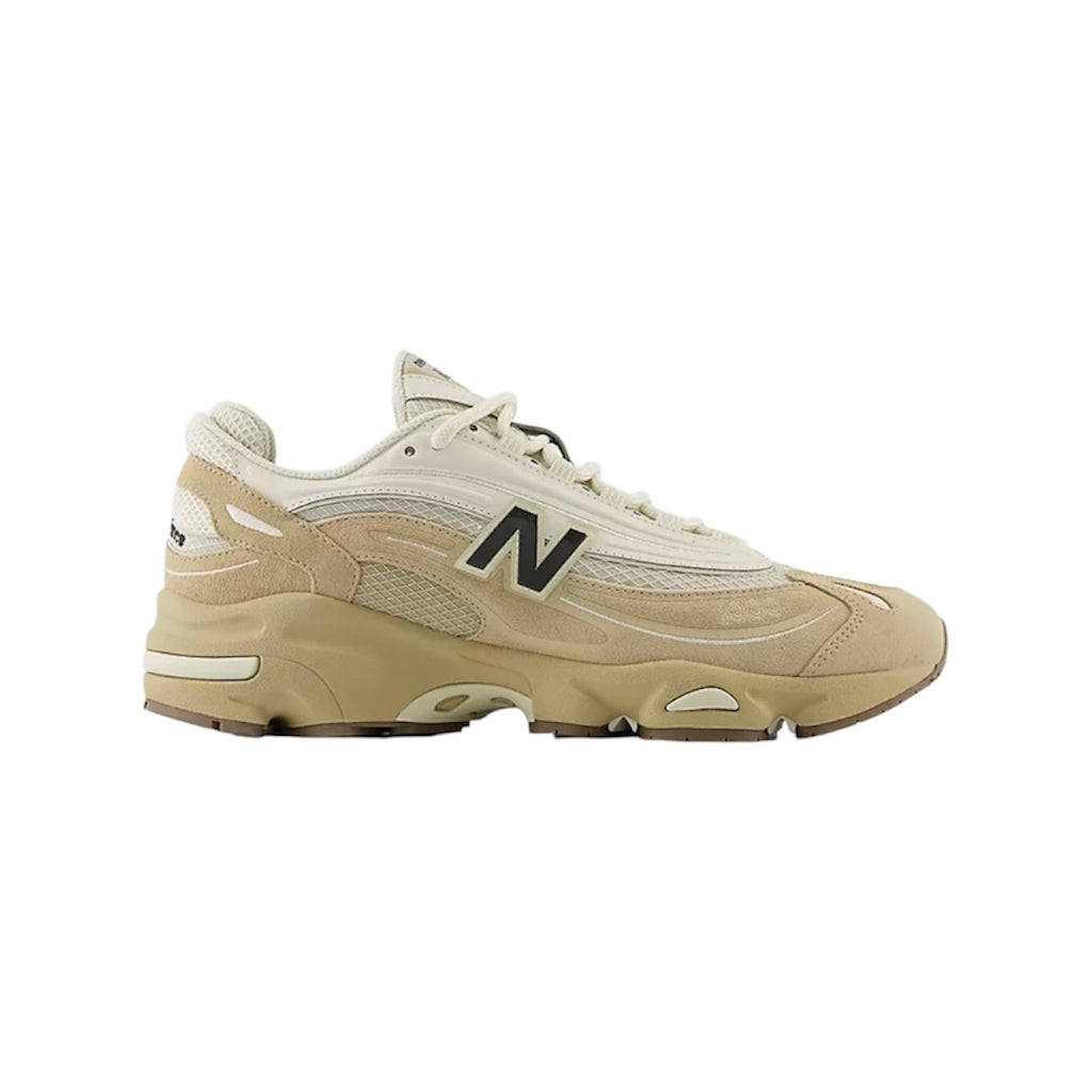 NEW BALANCE 1000 SNEAKERS (WOMEN)