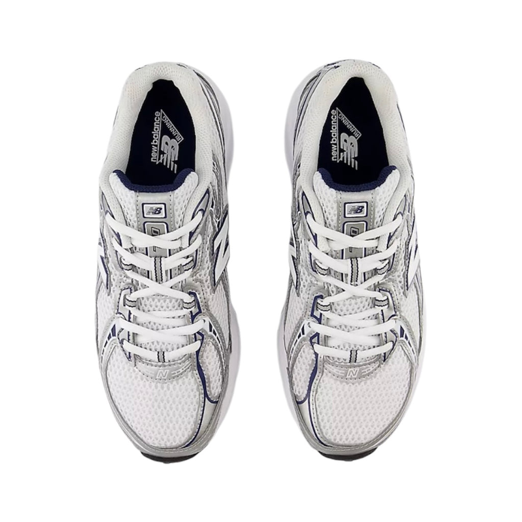 NEW BALANCE 740 SNEAKERS (WOMEN)